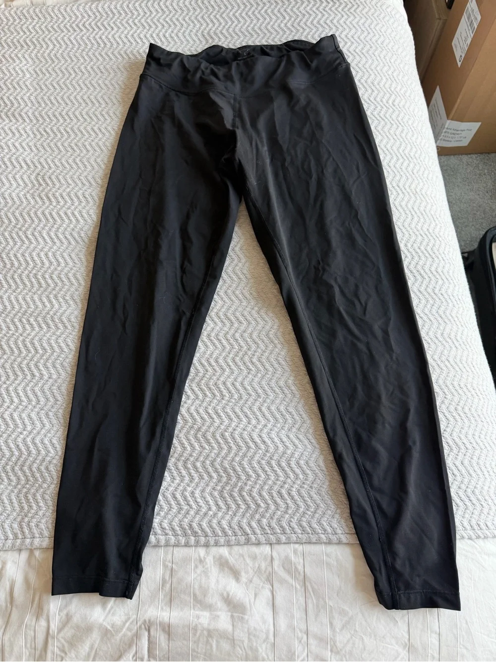 Calvin Klein Performance Black High-Waist Ruched Ankle Leggings - Picture 7 of 10